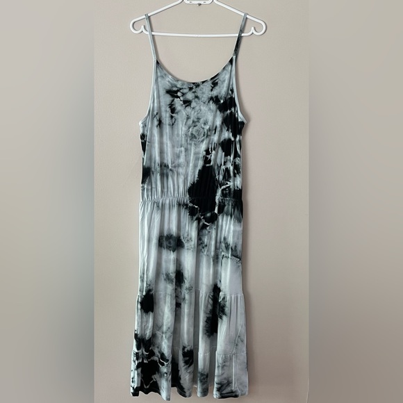 Women's Beach Break Grey & Black Tie Dye  Smoked Maxi Dress - Picture 6 of 11